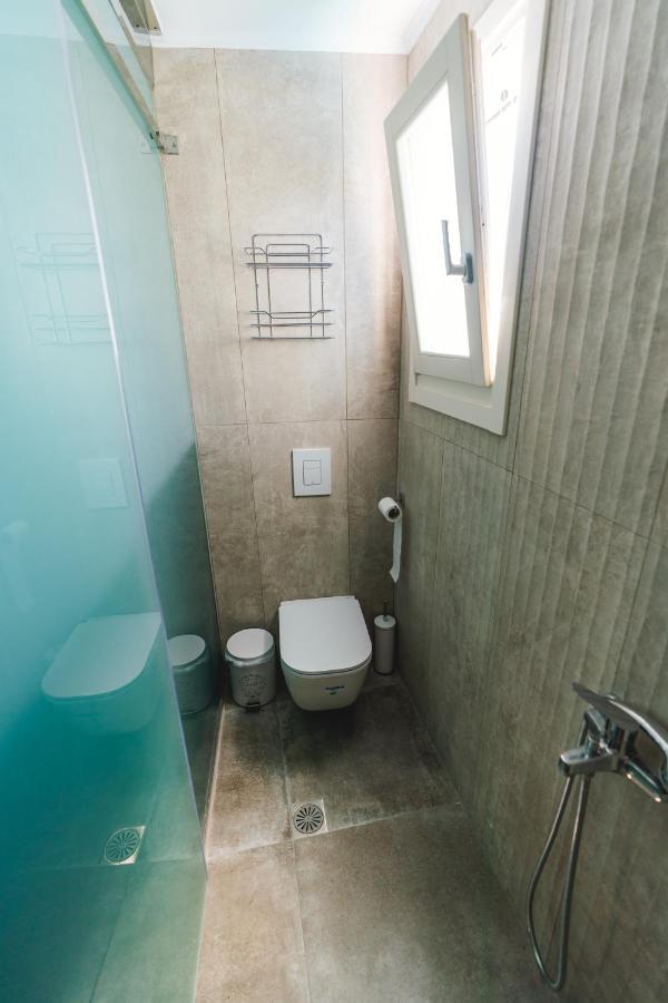 Lux House With Outdoor Jacuzzi And Sea View In Santorini Apartment Emporio  Exterior photo